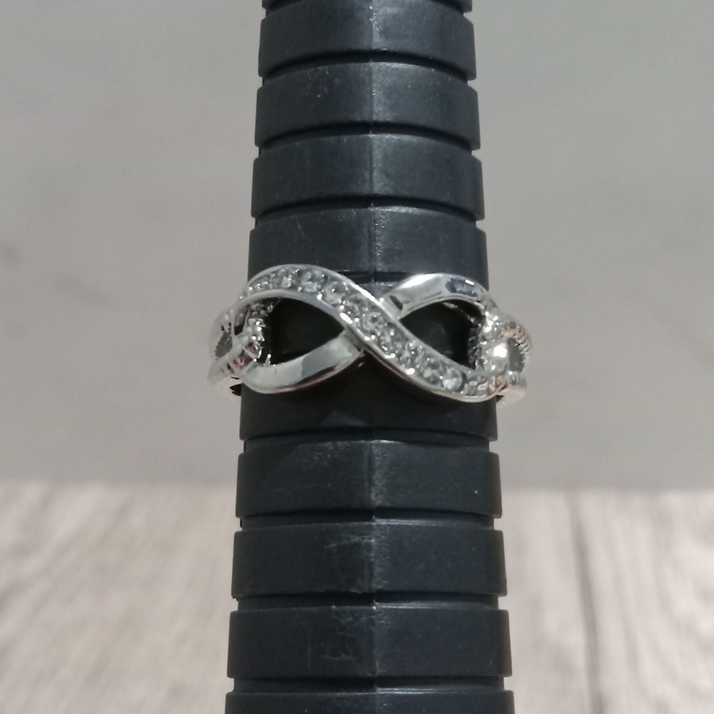Silver Tone Infinity Ring - Picture 5 of 7